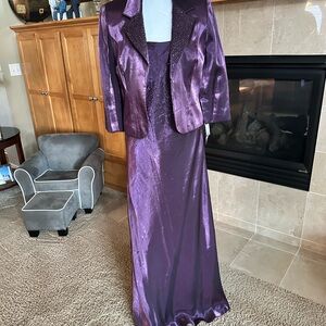 Alex Evenings Deep Purple Two-Piece Set. NWT